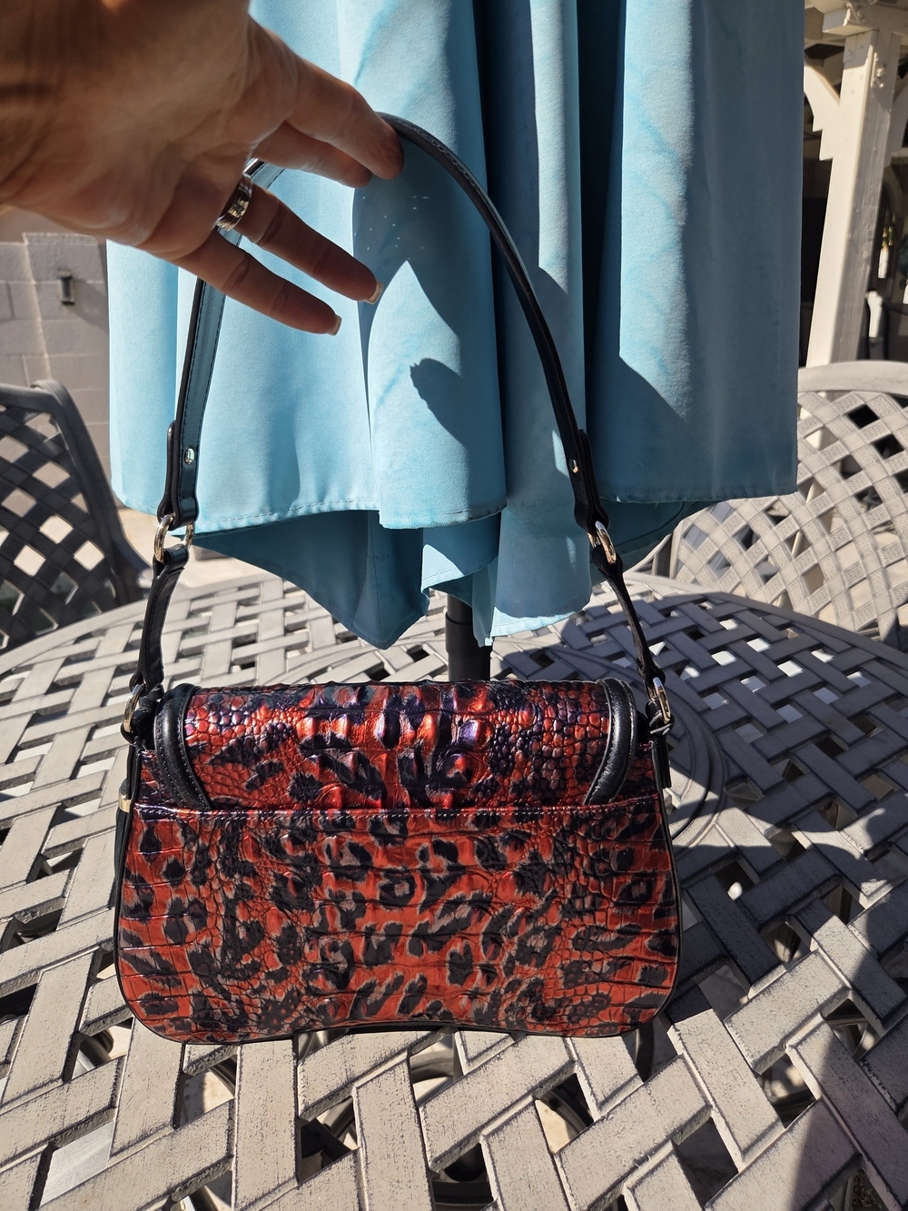 Brahmin NERIDA limited Edition Red And Black Croc-Embossed Shoulder Bag. - Picture 4 of 12